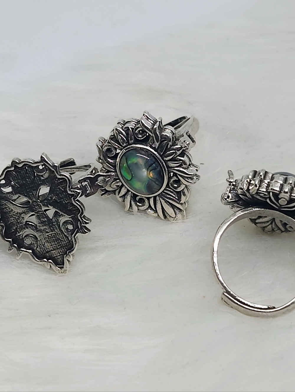 1 Pc Vintage Style Poison Ring | Abalone Shell Secret Compartment | Gothic Hinge - Picture 5 of 8